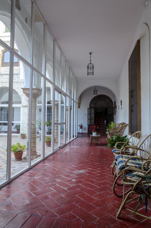 Hotel Convento Madre De Dios De Carmona Extérieur photo