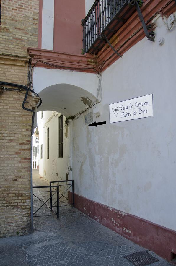Hotel Convento Madre De Dios De Carmona Extérieur photo